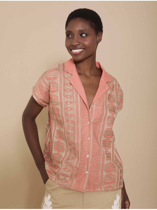 Blusa tejido en oro