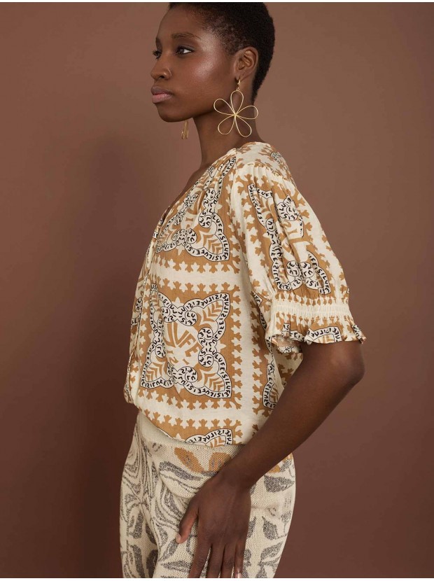 Blusa estampado totem