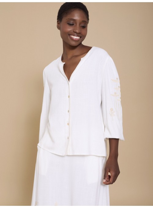 Blusa con bordado manga