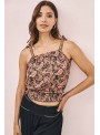 Top estampado con pedrería tirantes