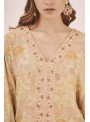 Blusa mc estampada con bordado