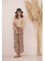 Pantalón corsario estampado bordados
