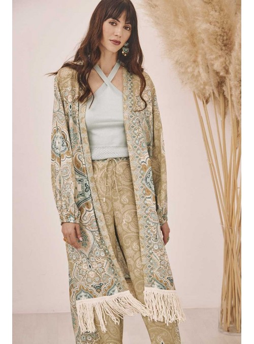 Kimono estampado flecos