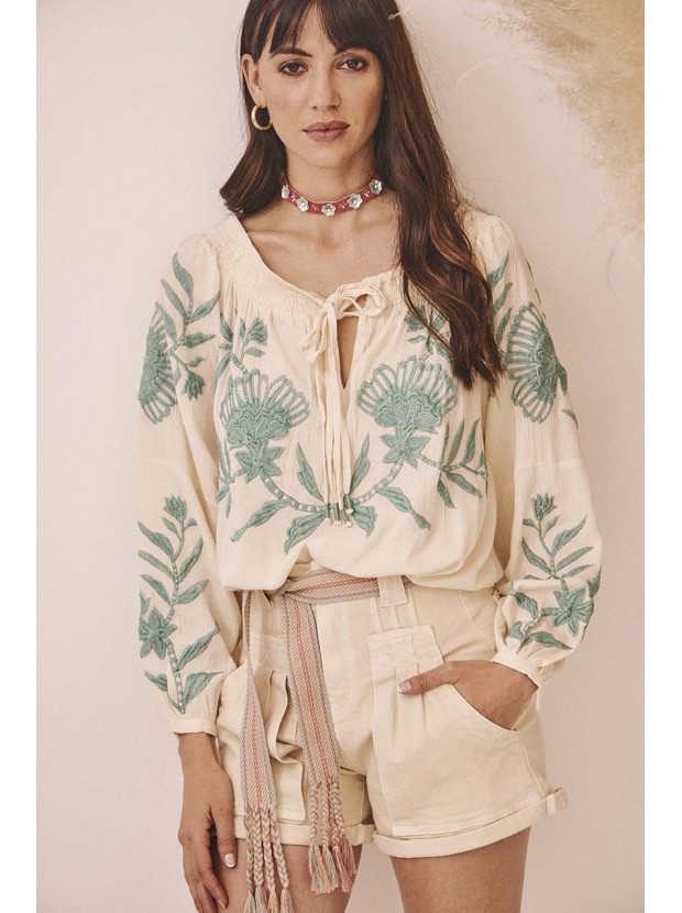 Blusa ml bordada