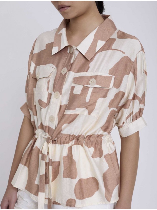 Camisa fruncida