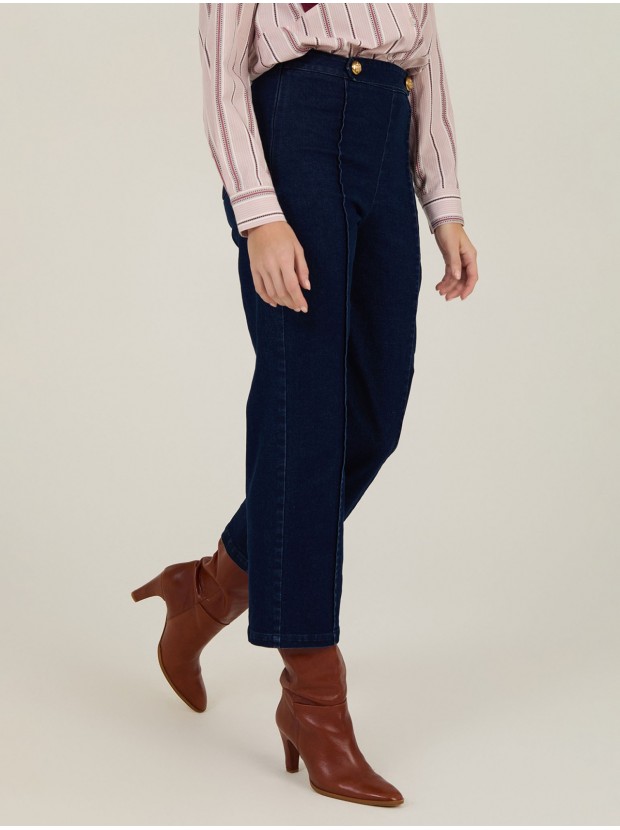 Pantalón tobillero en denim