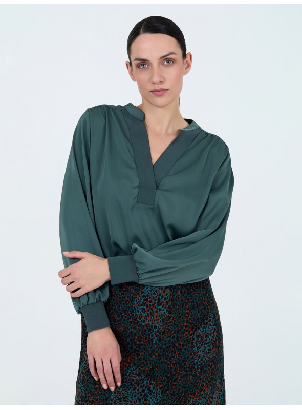 Blusa satinada canalé