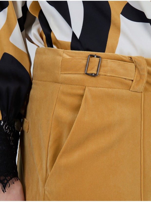 Pantalón pana recto