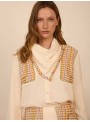Blusa bimateria con pañuelo