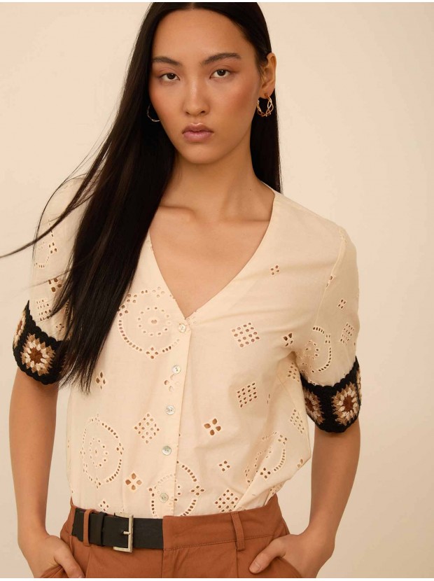 Blusa puño crochet