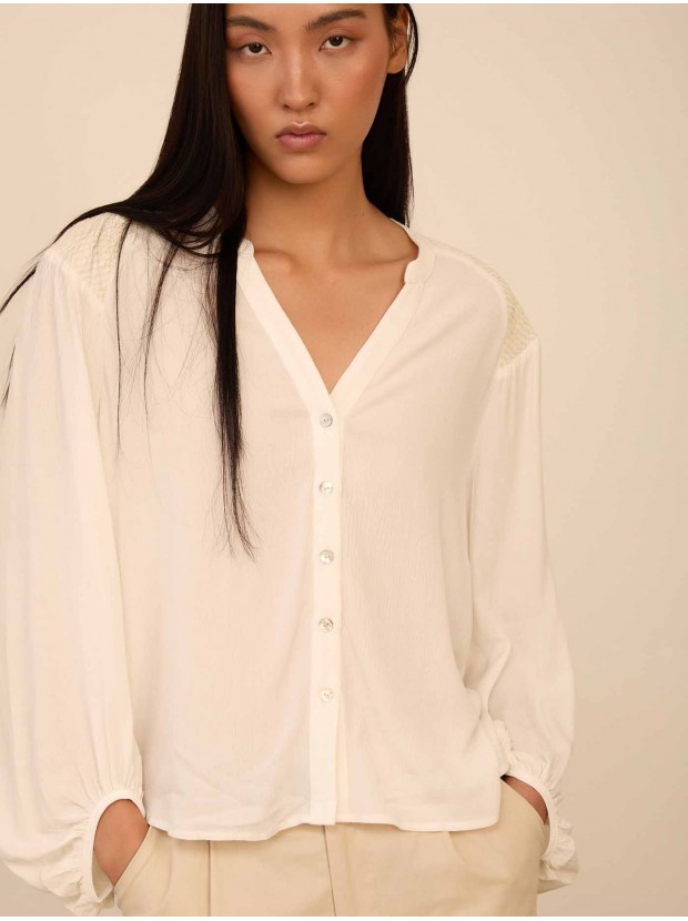 Blusa smock contraste