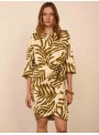 Vestido corto hombreras