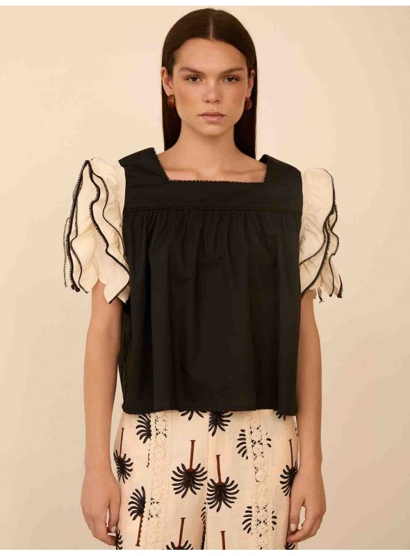 Blusa manga corta volantes