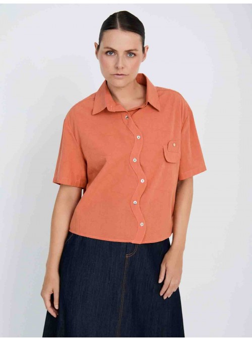 Camisa tapeta ondulada