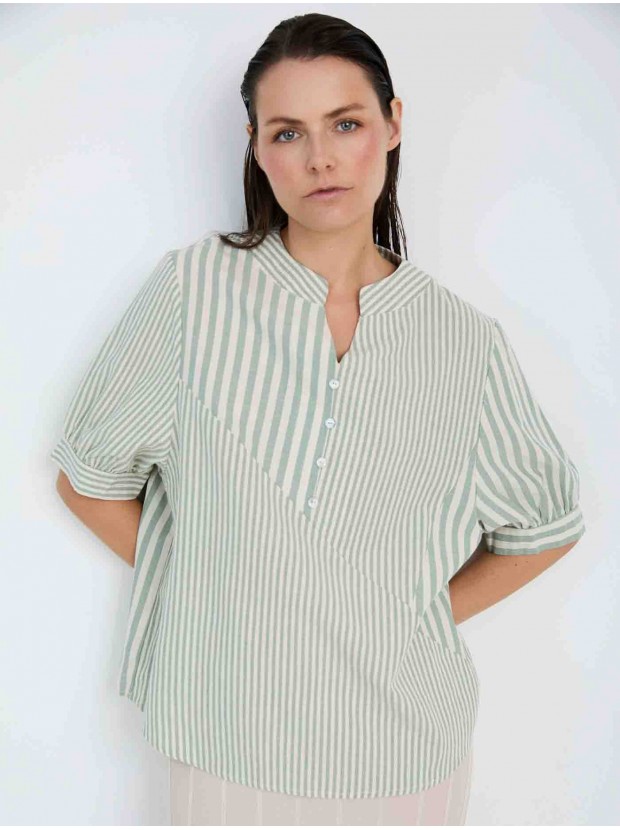 Camisa rayas combinadas