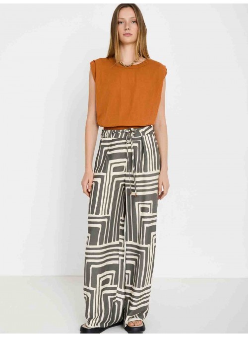 Pantalón estampado gráfico