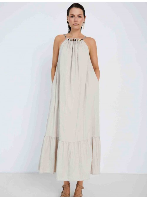 Vestido fluido pedrería