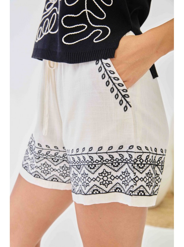 Short bordado