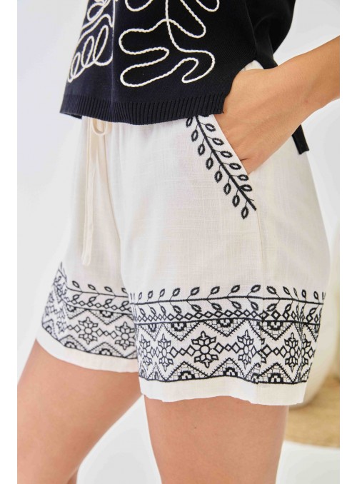 Short bordado