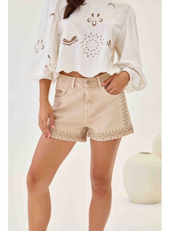 Short denim