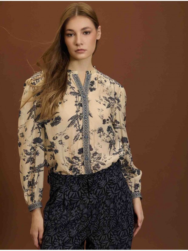 Blusa bordado floral