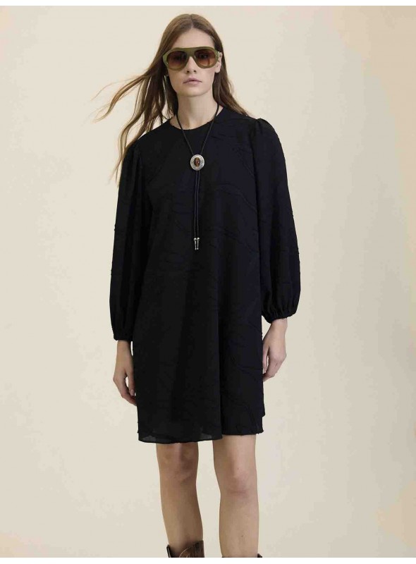 Vestido corto jacquard