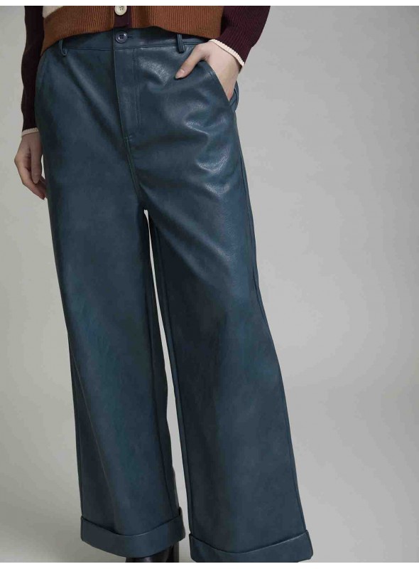 Pantalón recto de piel sintetica