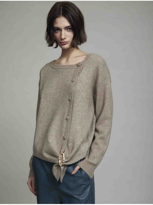 Cardigan botones y hebilla