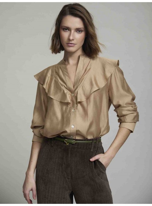Blusa fluida volantes