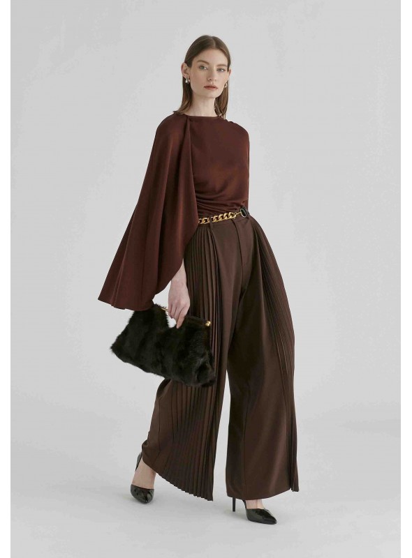 Pantalón ancho